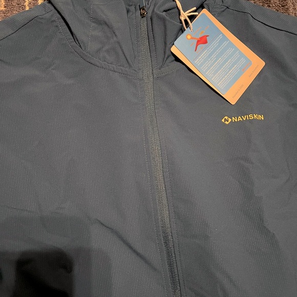 New with tags XL Naviskin jacket - Picture 8 of 8